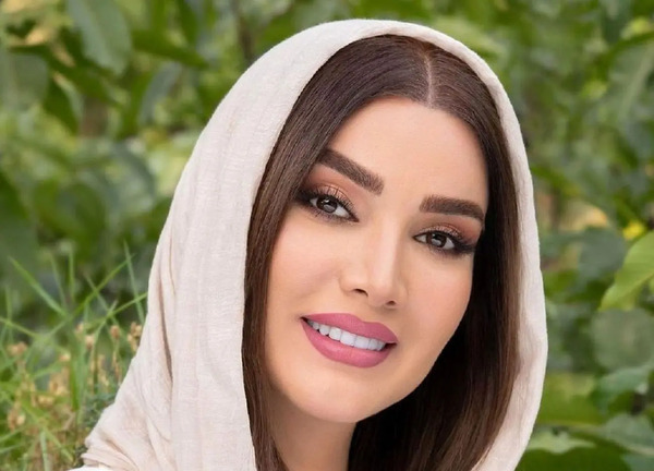هزینه عکس چشم نی نی سایت