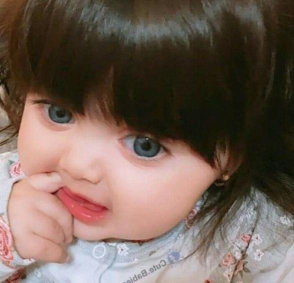 عکس چشم رنگی نی نی سایت