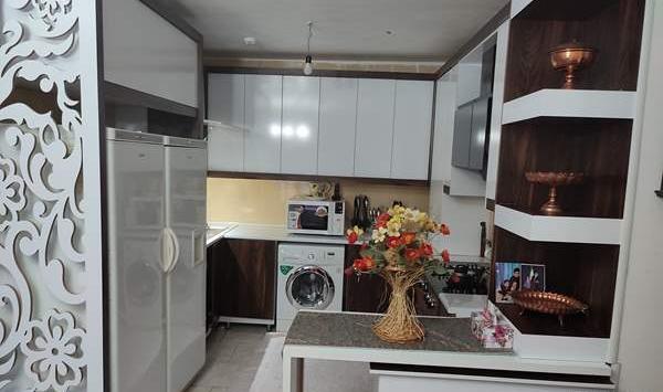 عکس داخل کابینت هاتون نی نی سایت