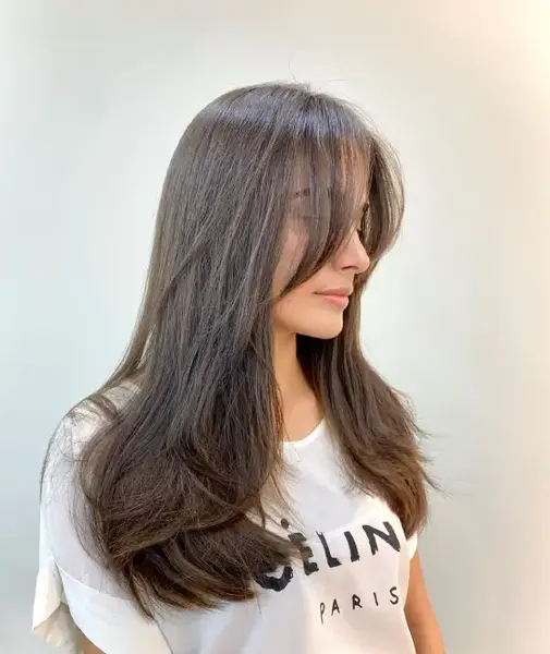 عکس موهای چتری بلند
