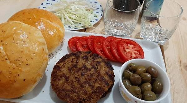 عکس صبحانه هاتون نی نی سایت
