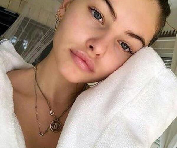 با چه برنامه ای عکس زیبا بگیریم نی نی سایت
