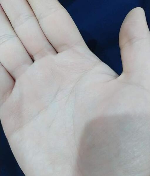 عکس کف دست نی نی سایت
