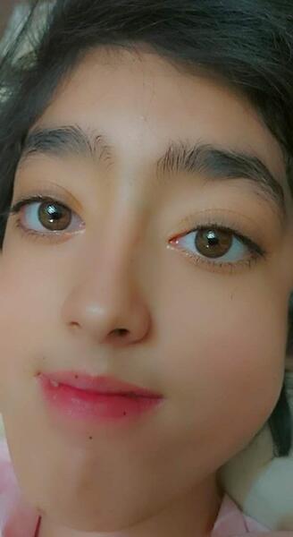 دخترم از خودش عکس گرفته نی نی سایت
