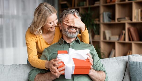 عکس کادو تولد نی نی سایت