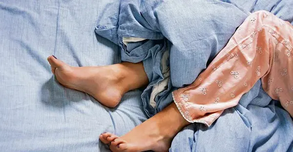 عکس ساق پاهاتون نی نی سایت