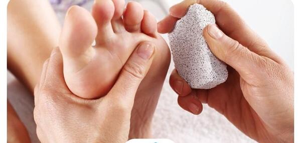 عکس میخچه پا نی نی سایت