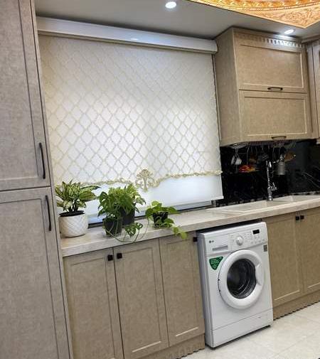 عکس از داخل کابینت آشپزخانه نی نی سایت