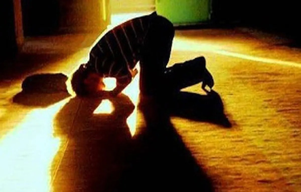 عکس استوری درخواست نماز شب اول قبر