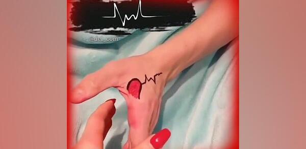 عکس کلیپ استوری ضربان قلبمه مرحمه دردمه
