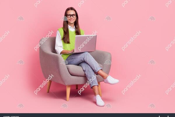 عکس لپ تاپ صورتی دخترانه