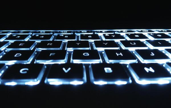 عکس صفحه کلید لپ تاپ ایسوس
