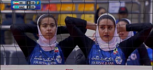 عکس بازی والیبال زنان