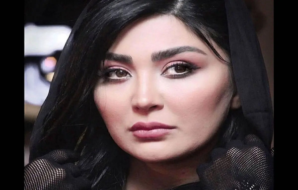 عکس از مراحل بازی مریم