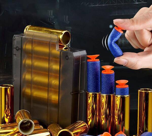 عکس تفنگ اسباب بازی طلایی