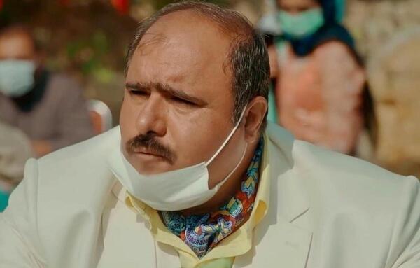 عکس عمو حشمت در بازی خواستگاری