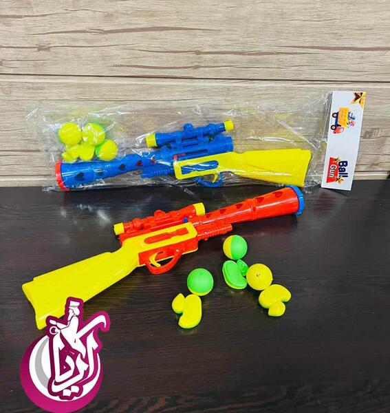 عکس تفنگ بازی بچه ها