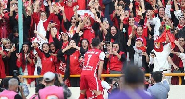 عکس هواداران پرسپولیس در بازی امروز