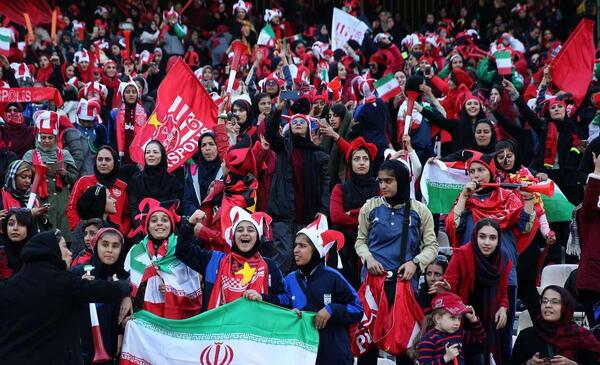عکس هواداران پرسپولیس در بازی امروز