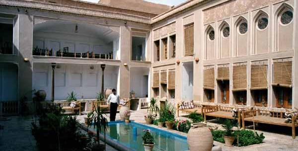 عکس جاهای دیدنی یزد در پاییز
