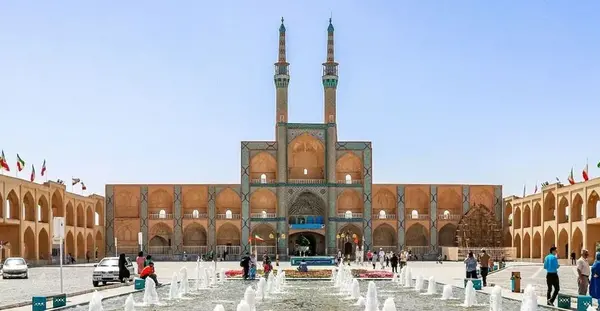 عکس جاهای دیدنی یزد در پاییز