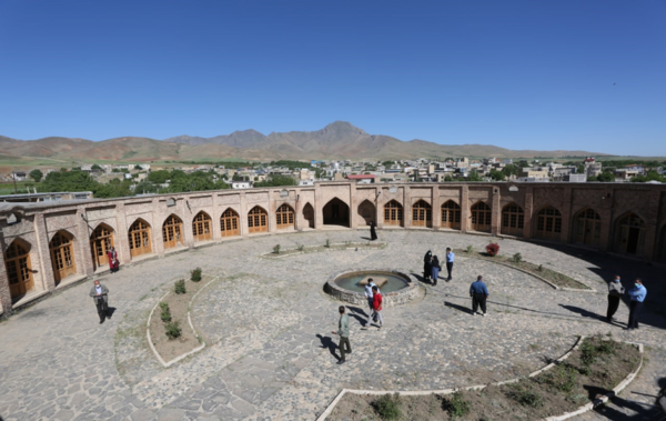 عکس جاهای دیدنی همدان در زمستان