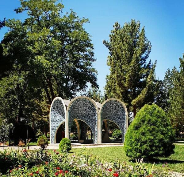 عکس جاهای دیدنی نیشابور در بهار