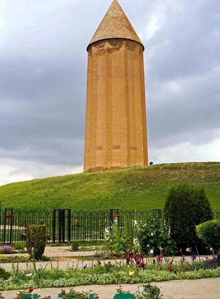 عکس جاهای دیدنی و تاریخی گنبد کاووس