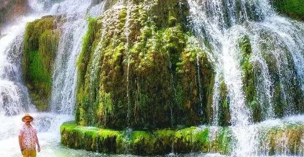 عکس جاهای دیدنی کاشان در زمستان