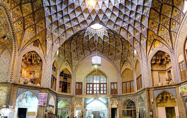 عکس جاهای دیدنی کاشان در زمستان