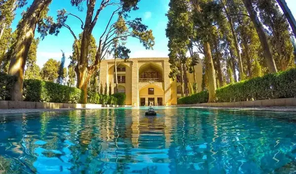 عکس جاهای دیدنی کاشان در زمستان