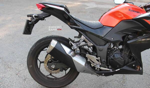 عکس موتور کاوازاکی z250
