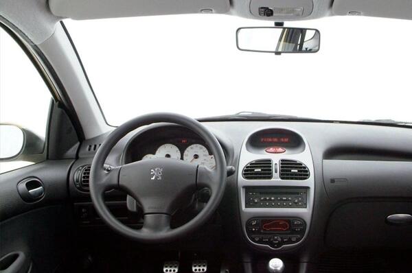 عکس موتور tu3 207