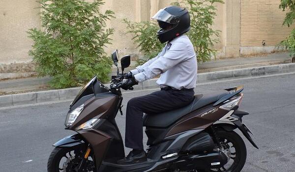 عکس موتور sym j200