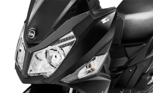 عکس موتور sym j200