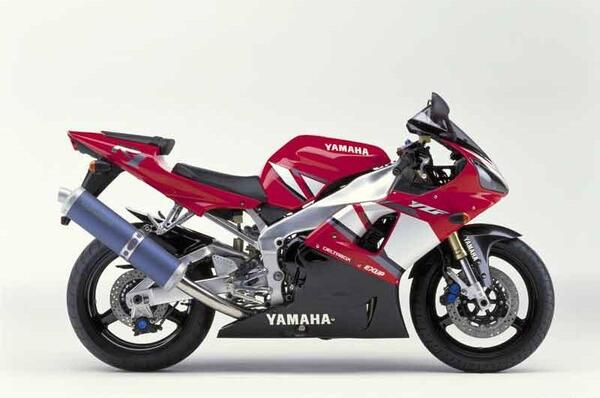 عکس موتور yamaha r1