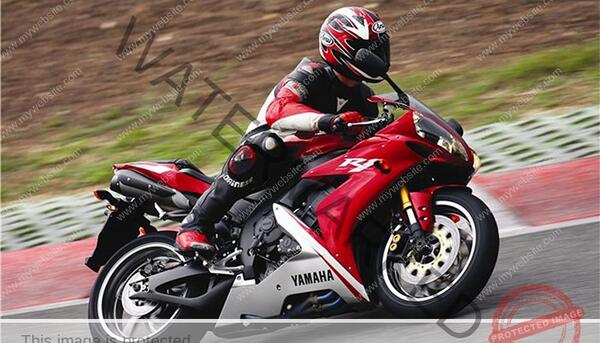 عکس موتور yamaha r1