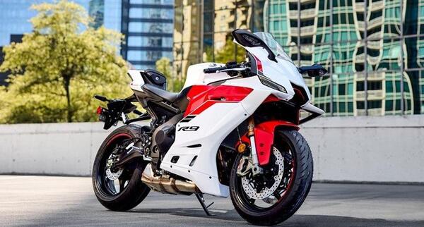 عکس موتور یاماها r6