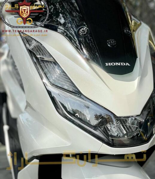 عکس موتور هوندا pcx