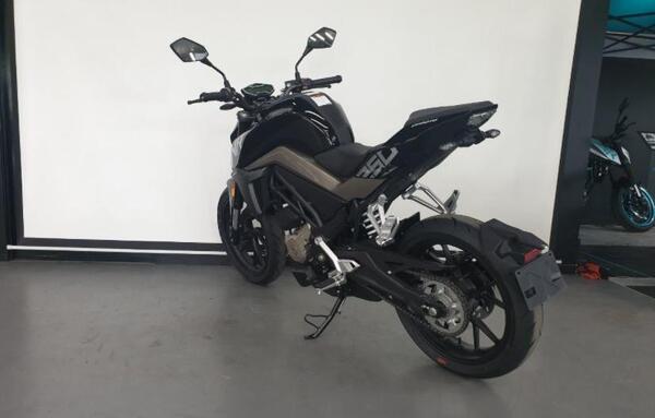 عکس موتور cf 150