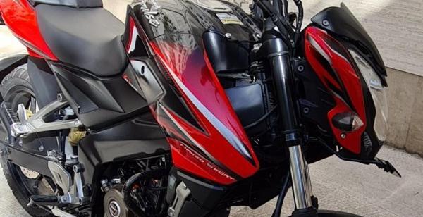 عکس موتور پالس ns200