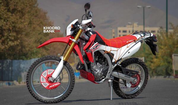 عکس موتور crf 450 برای تصویر زمینه