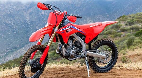 عکس موتور crf 450 برای تصویر زمینه