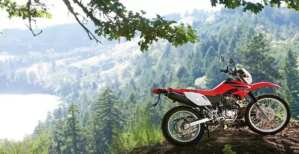 عکس موتور crf 450 برای تصویر زمینه