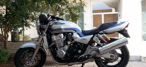 عکس موتور honda cb 400