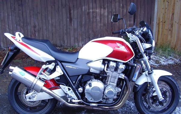 عکس های موتور cb1300