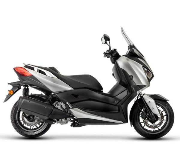 عکس موتور یاماها ارس 125