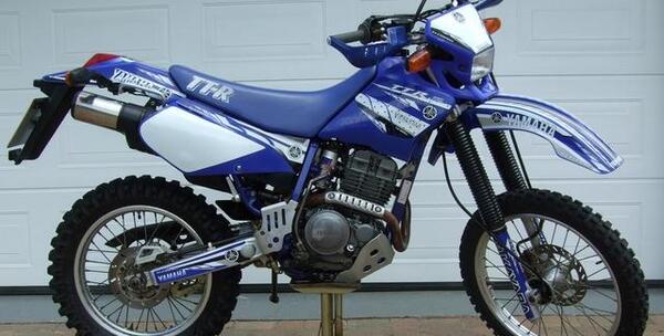 عکس موتور یاماها 250