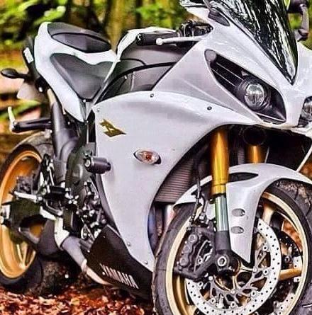 عکس موتور یاماها 1000