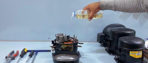 عکس داخل موتور یخچال